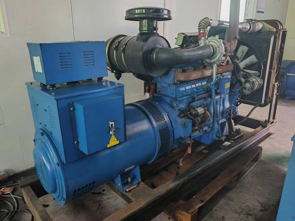 炉霍100kW柴油发电机组使用多级机油有哪些优缺点？